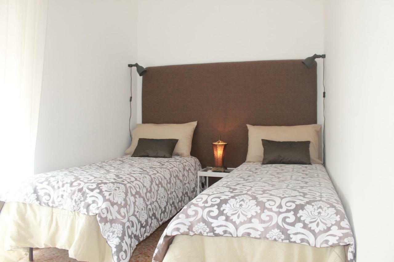 Domus Claudia - Casa Vacanze Syracuse Ngoại thất bức ảnh
